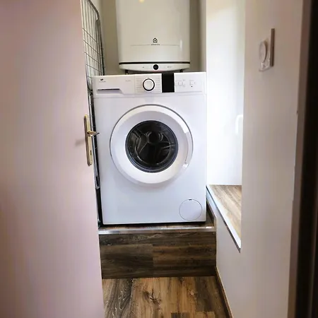 Apartment Mitrons - 3b *