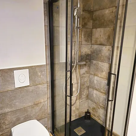 Mitrons - 3b סן-אפריק