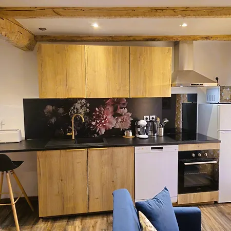 Mitrons - 3b Apartment *